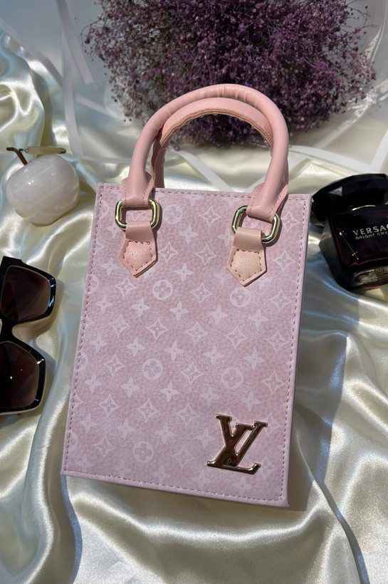 کیف دستی چاپی LV مدل ایستاده