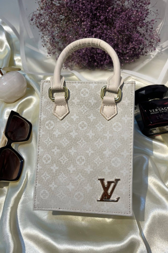 کیف دستی چاپی LV مدل ایستاده