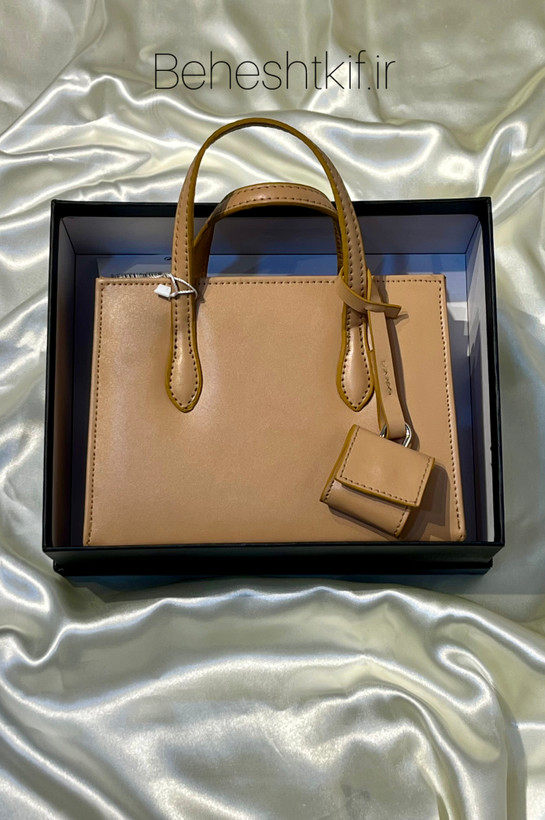 کیف دوشی زنانه منگو MANGO مدل teenage همراه بند بلند چرمی