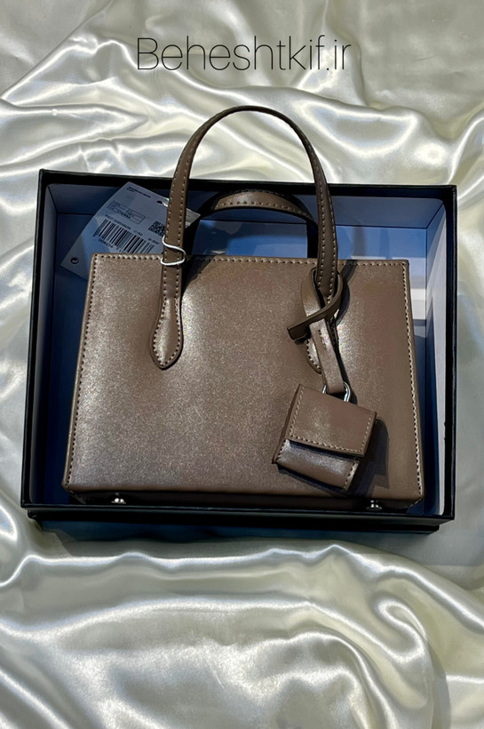 کیف دوشی زنانه منگو MANGO مدل teenage همراه بند بلند چرمی