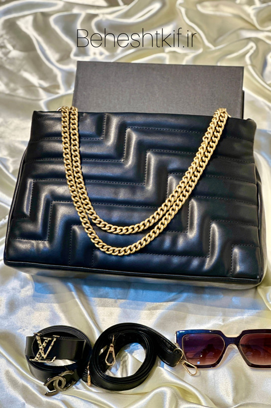 کیف دوشی زنانه GIVENCHY مدل زنجیری همراه بند بلند چرمی