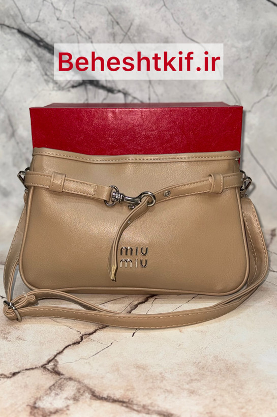 کیف دوشی زنانه برند میو میو مدل کمربندی همراه بند بلند چرمی