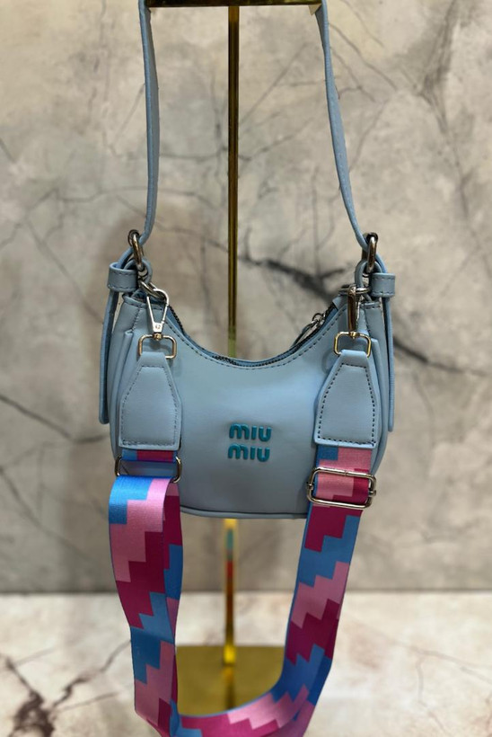 کیف دخترانه دوشی مدل فانتزی برند میو میو همراه 2 مدل بند بلند