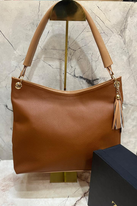 کیف دوشی زنانه برند زارا مدل تک بند آویز دار