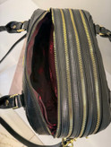 ساک دستی زنانه مدل چهار زیپ برند شانل همراه بند بلند